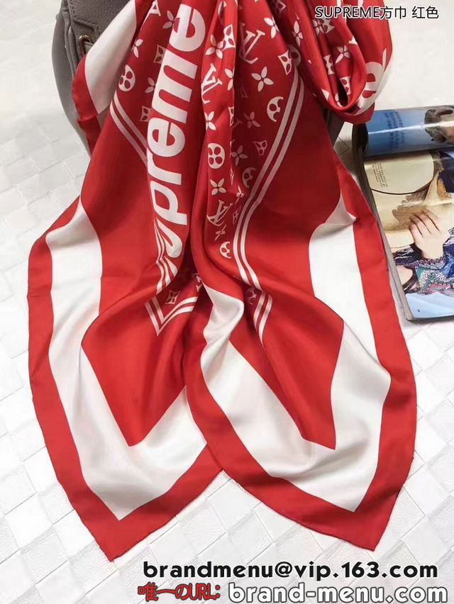 2036V fB[XYVv[~CBgSupreme  Louis Vuitton  }t[ 036 ňlʔ
